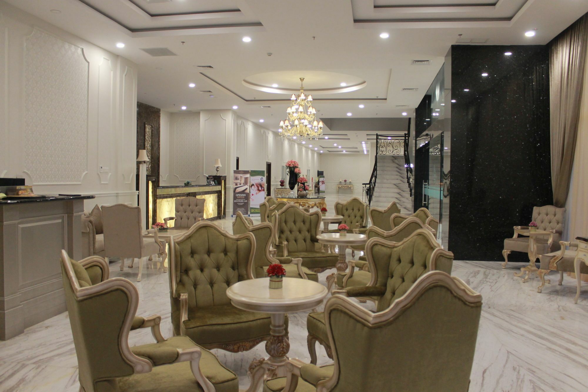 Grand Keisha Yogyakarta Kejayan Exterior foto